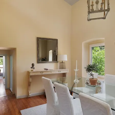 Villa Triklino Estate Áfra