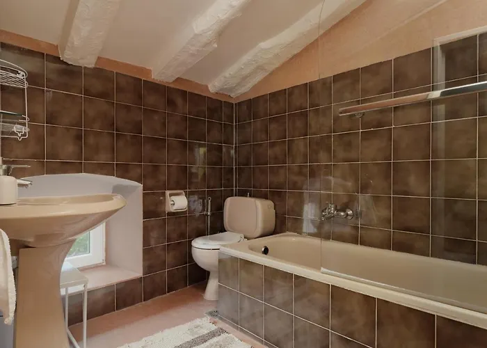 Villa Triklino Estate Áfra